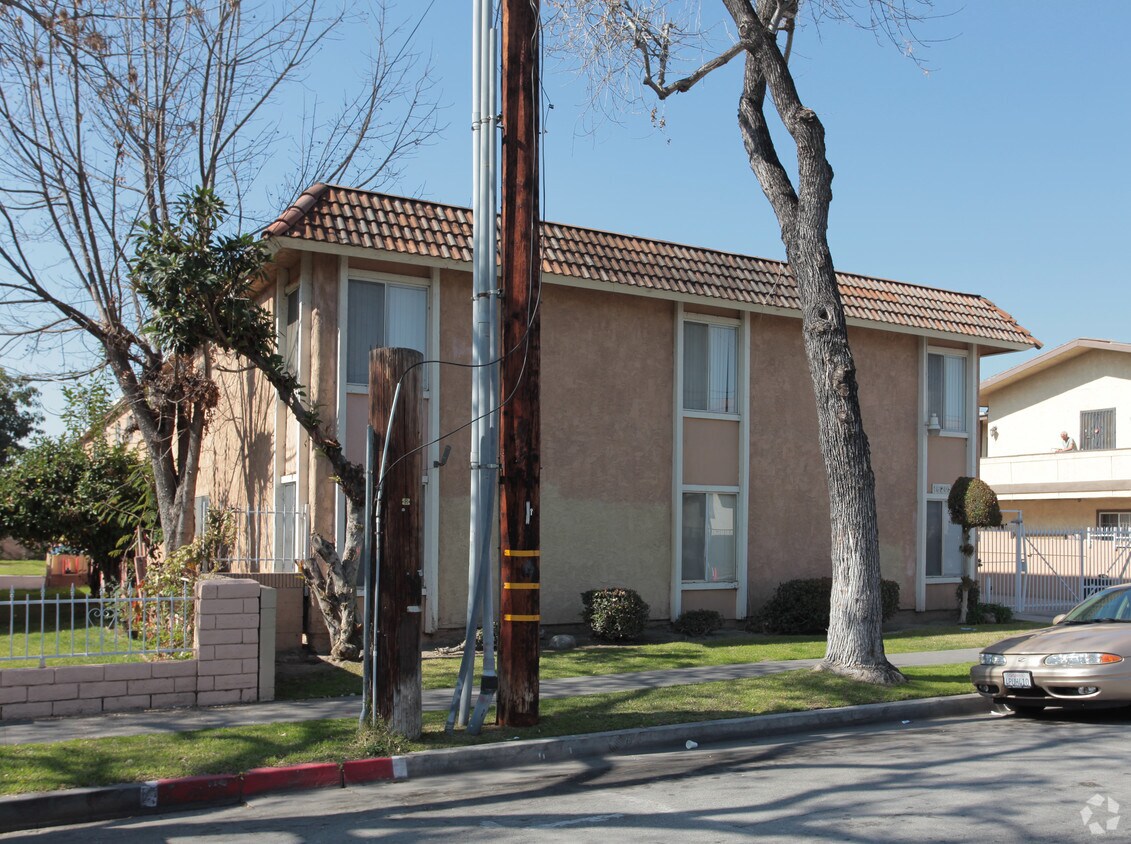Building Photo - 16205 Cornuta Ave