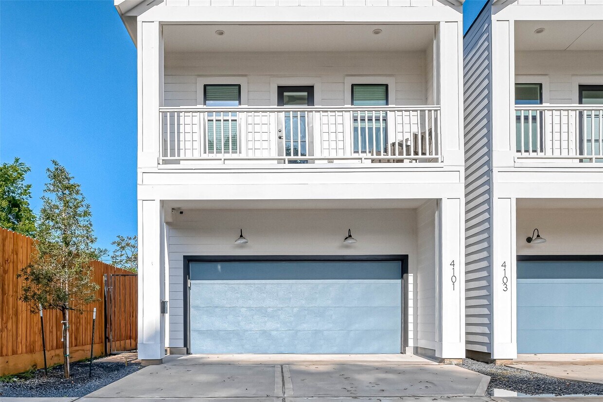 Foto principal - 4101 Edison St