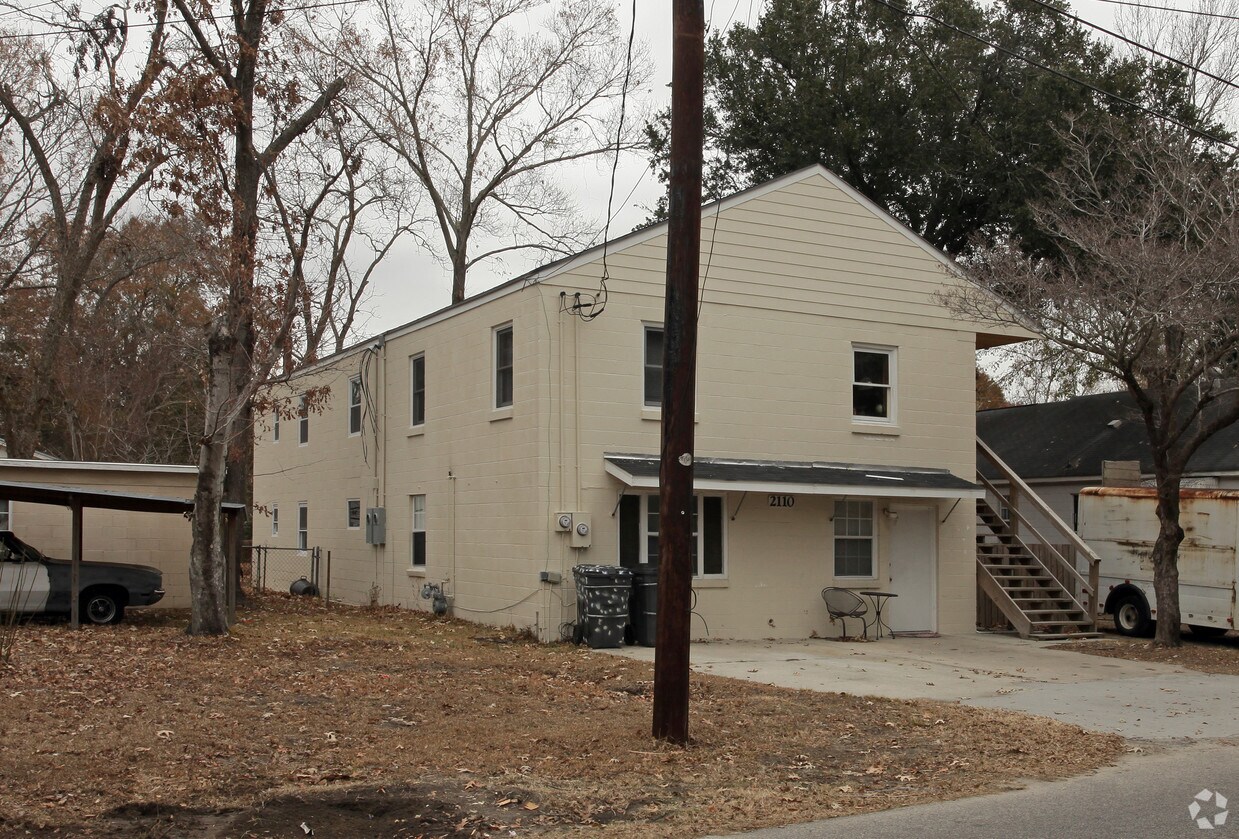 Building Photo - 2110 Rebecca St