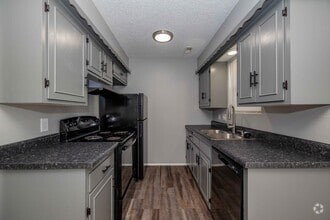 Interior Photo - Pine Creek Apartments