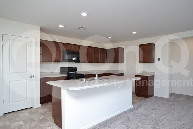 Foto del edificio - 1430 W Pinkley Ave