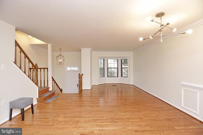 Foto del edificio - 5440 Barrister Pl