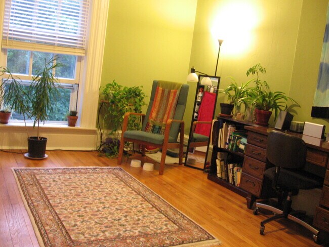 Foto del edificio - 414 Brown St