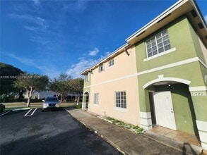 Building Photo - 18772 SW 100th Ave