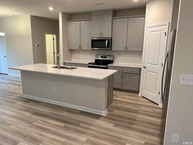 Foto del edificio - 920 Clearhaven Ln