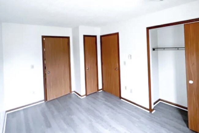 Foto del edificio - 10 Park Terrace Blvd