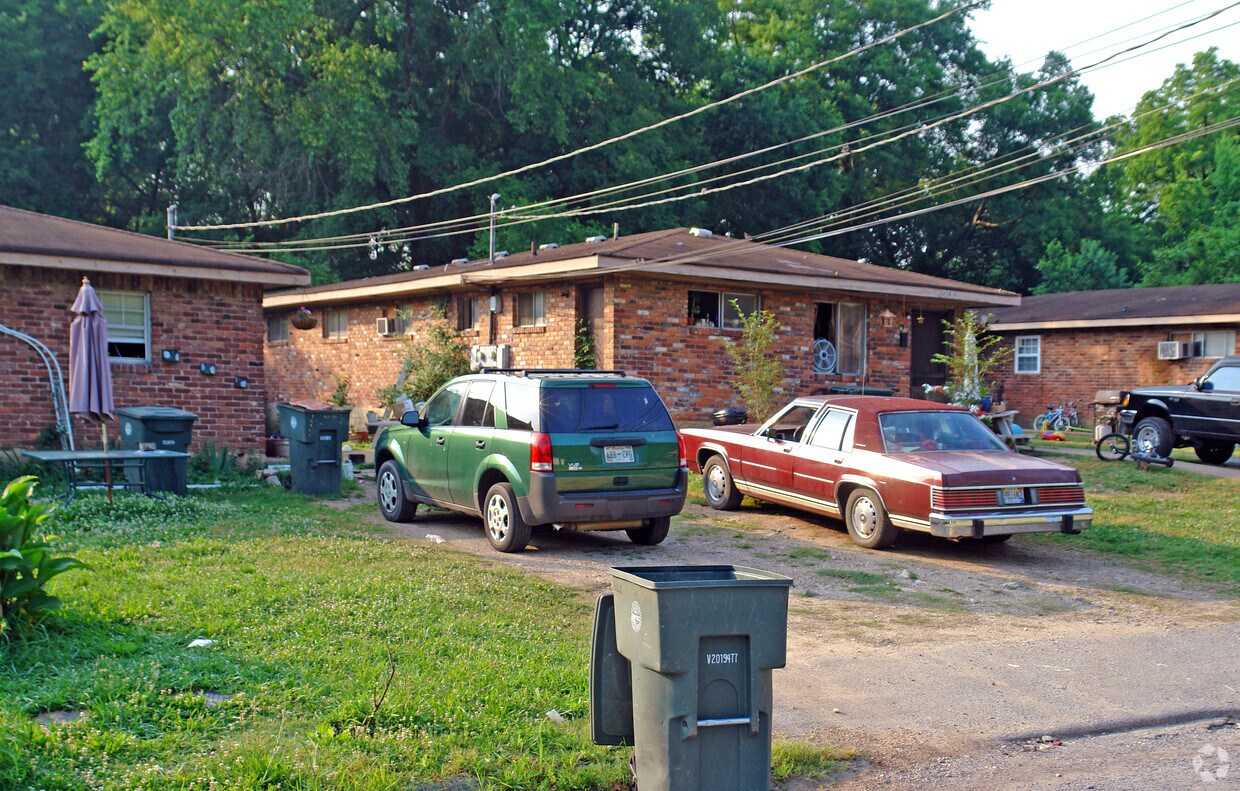 Foto principal - 3406-3410 1st Ave