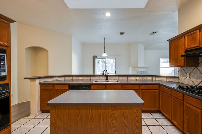 Foto del edificio - N. Fort Worth Home for Lease