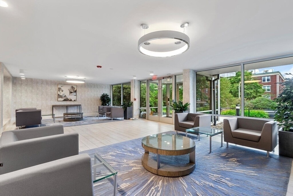 Foto principal - 59 Babcock St