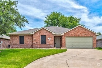 Building Photo - 2149 Parkside Dr