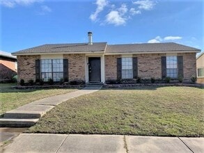 Building Photo - 5549 Vaden St
