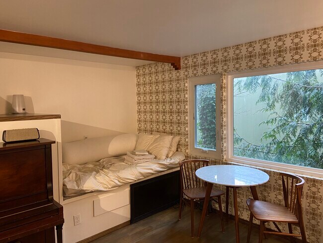 Foto del edificio - 632 13th Ave E