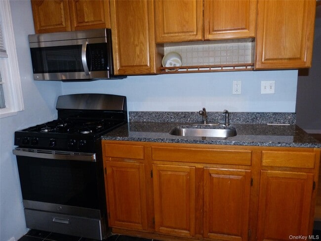 Building Photo - 154 Buena Vista Rd