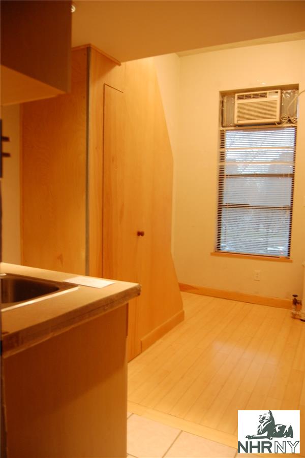 Building Photo - 351 W 29th St