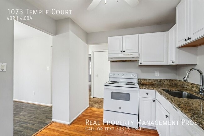 Foto del edificio - 1073 Temple Ct