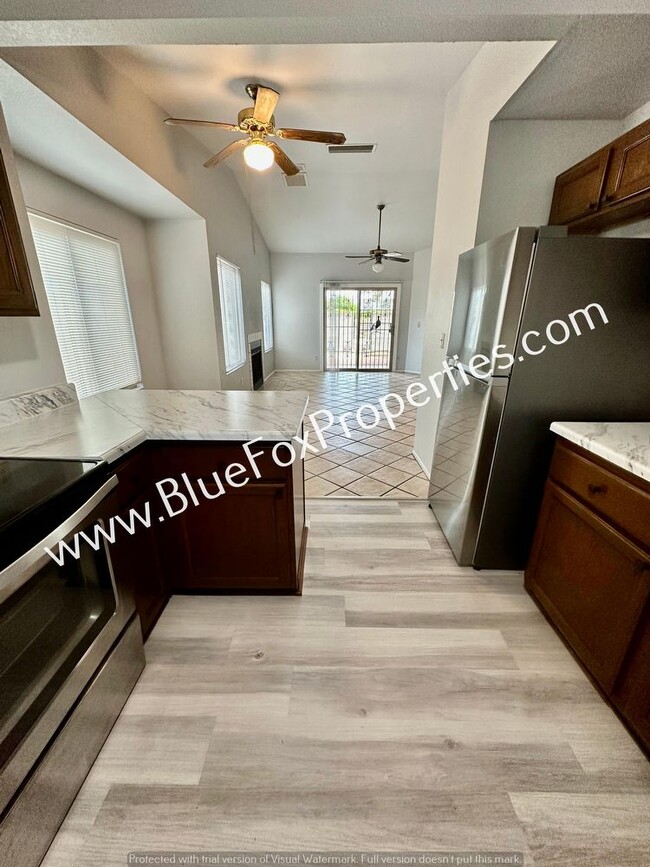 Building Photo - 4891 W Condor Dr