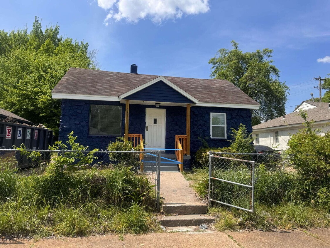 Photo - Fully Renovated Home at 687 Glankler St – Section 8 Welcome
