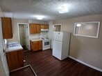 Foto principal - 2808 S Brotherton St