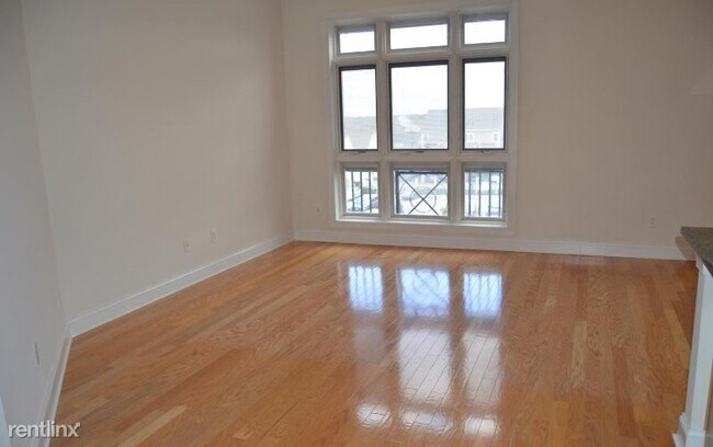 Building Photo - 2 br, 2 bath Condo - 2350 Route 33