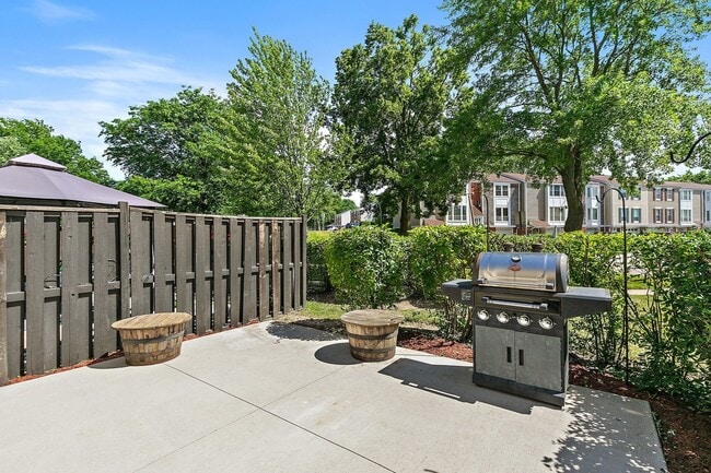Foto del edificio - 2165 Greystone Pl