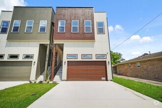 Building Photo - 4914 Lavender St