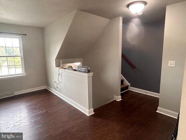 Building Photo - 137 Gentlemens Way