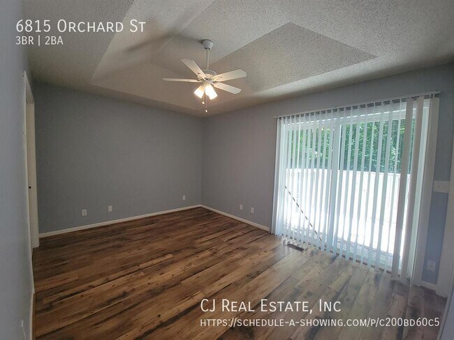 Foto del edificio - 6815 Orchard St