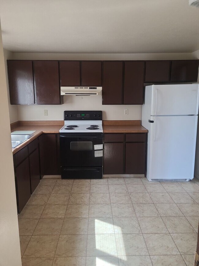 Foto del edificio - Available Now!  Call 307-382-9180 to sched...