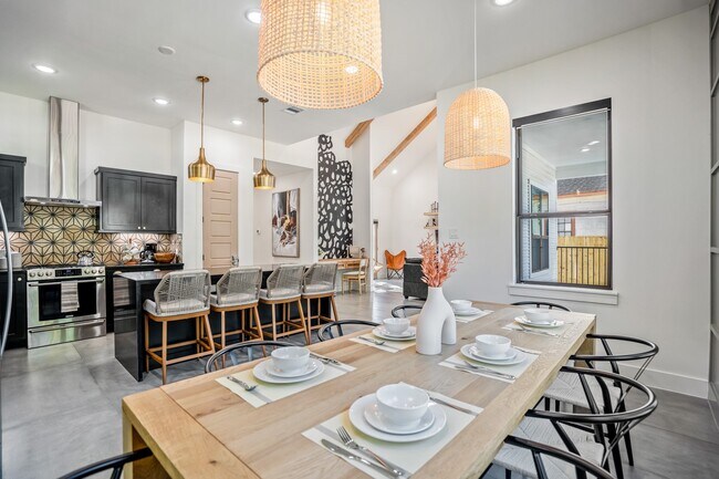 Foto del edificio - 207 Lockwood Dr