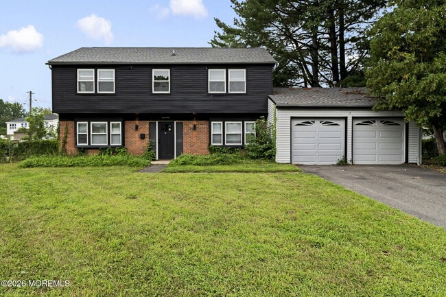 Building Photo - 17 Tillman Ln
