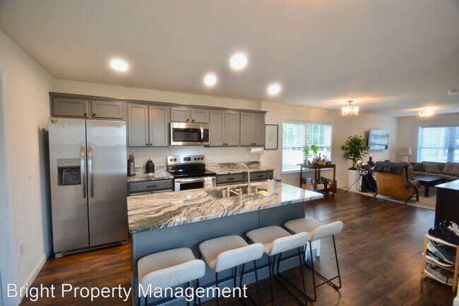 Foto del edificio - 3 br, 2.5 bath House - 311 New St