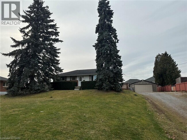 Photo du bâtiment - 613 Rymal Rd W