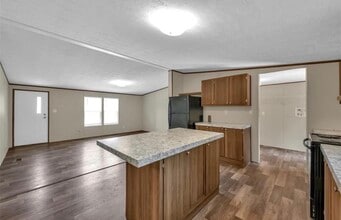 Building Photo - 26427 Dobbin-Huffsmith Rd