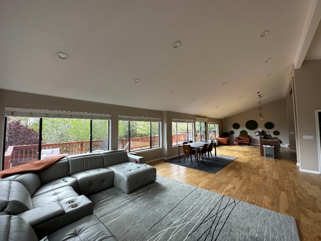 Foto del edificio - 3325 Socrates Dr