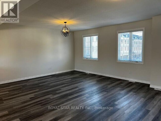 Building Photo - 2529 Meadowlands Way