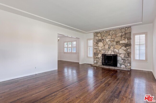 Foto del edificio - 7719 Hosford Ave