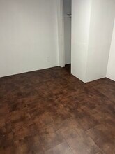 Building Photo - 5524 N Audubon St