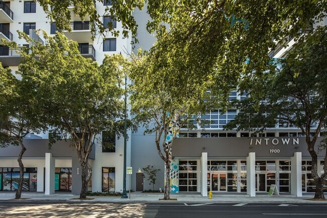 Building Photo - Intown Apartments