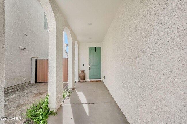Building Photo - 4803 S Ferric
