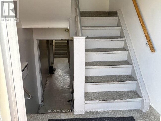 Building Photo - 2251 Kipling Ave