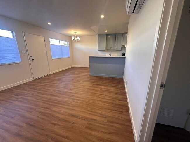 Foto del edificio - 3285-3285 Beard Rd