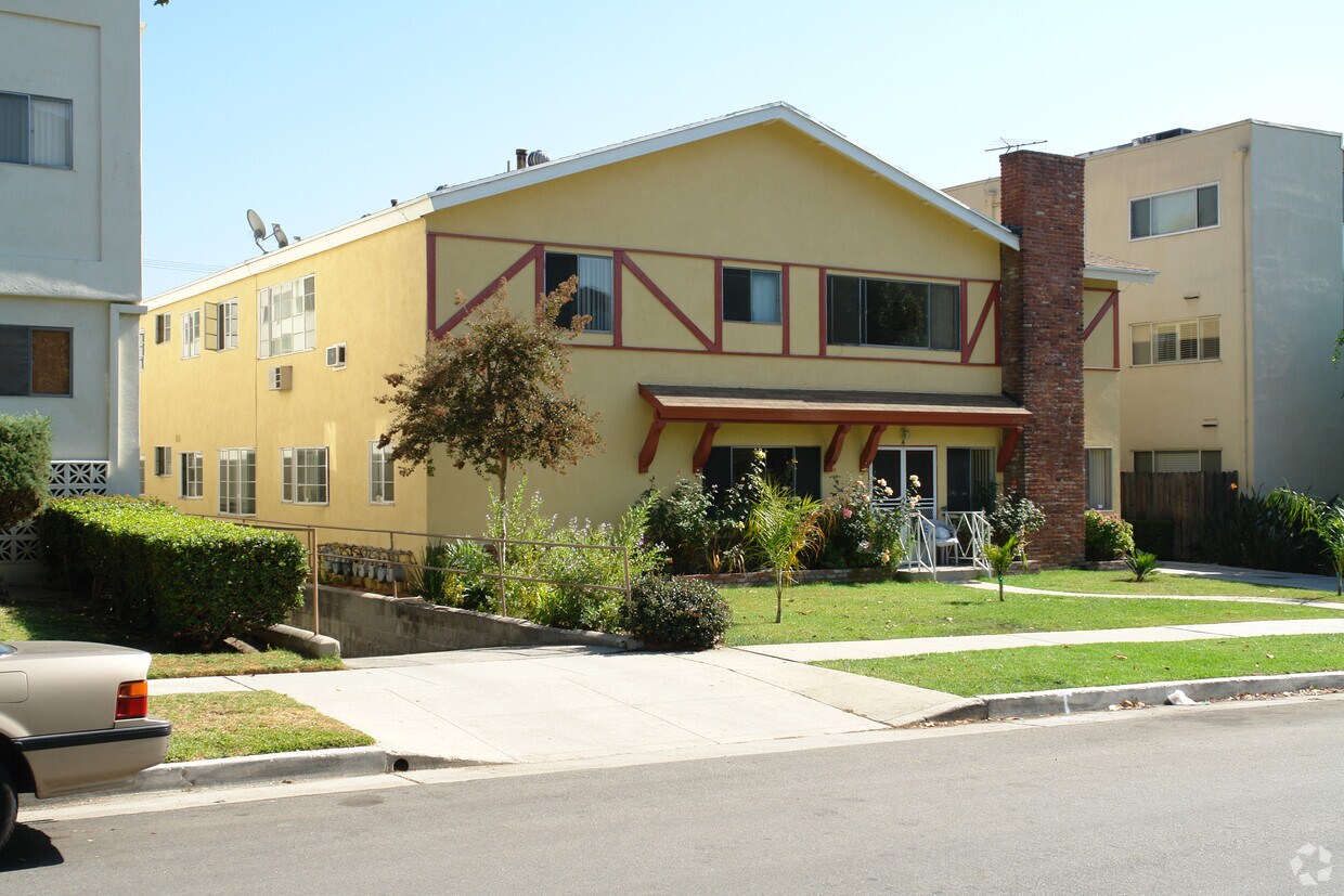 Building Photo - 1152 Campbell St