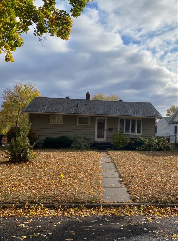 Building Photo - 419 W Douglas Ave