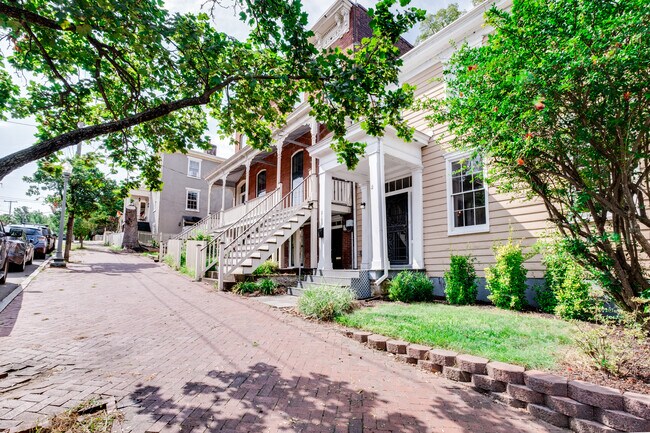 Photo - 2109 E Broad St House