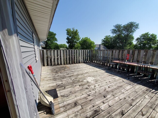 Foto del edificio - 2416 Olive St