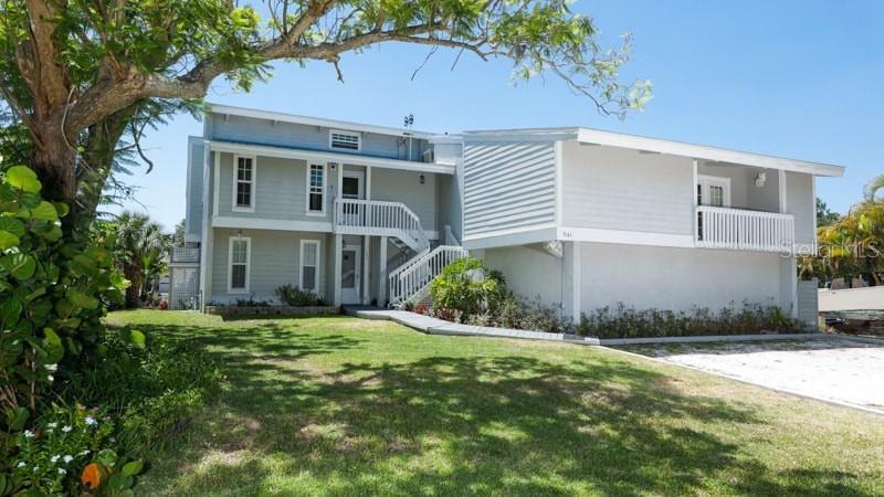 Foto principal - 9141 Lake Dr