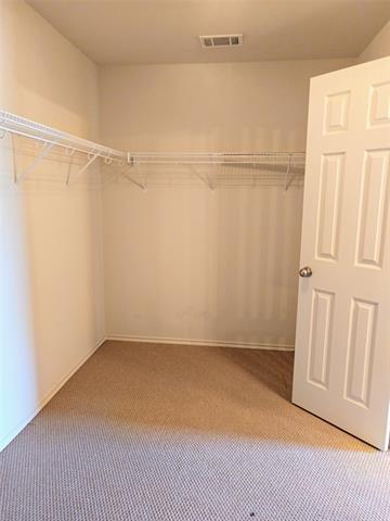 Building Photo - 4901 Thorn Hollow Dr