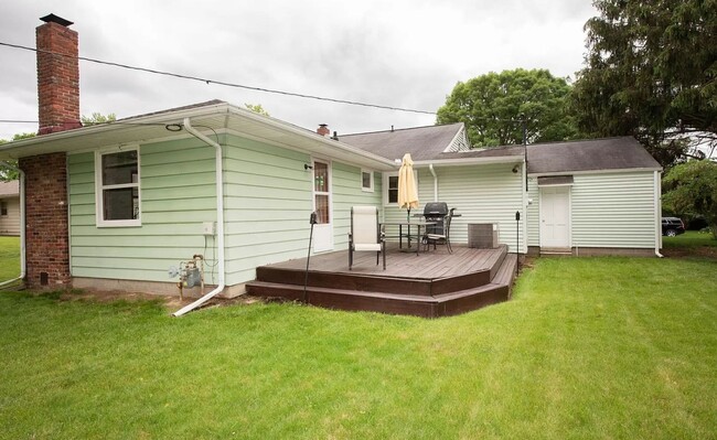 Foto del edificio - Beautiful 4 Bedroom Home