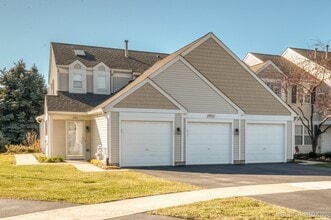 Building Photo - 2932 Bartlett Ct