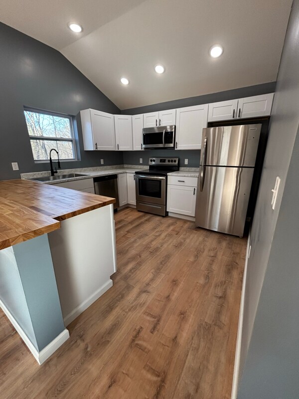 Foto del edificio - 3685 E Brutus St